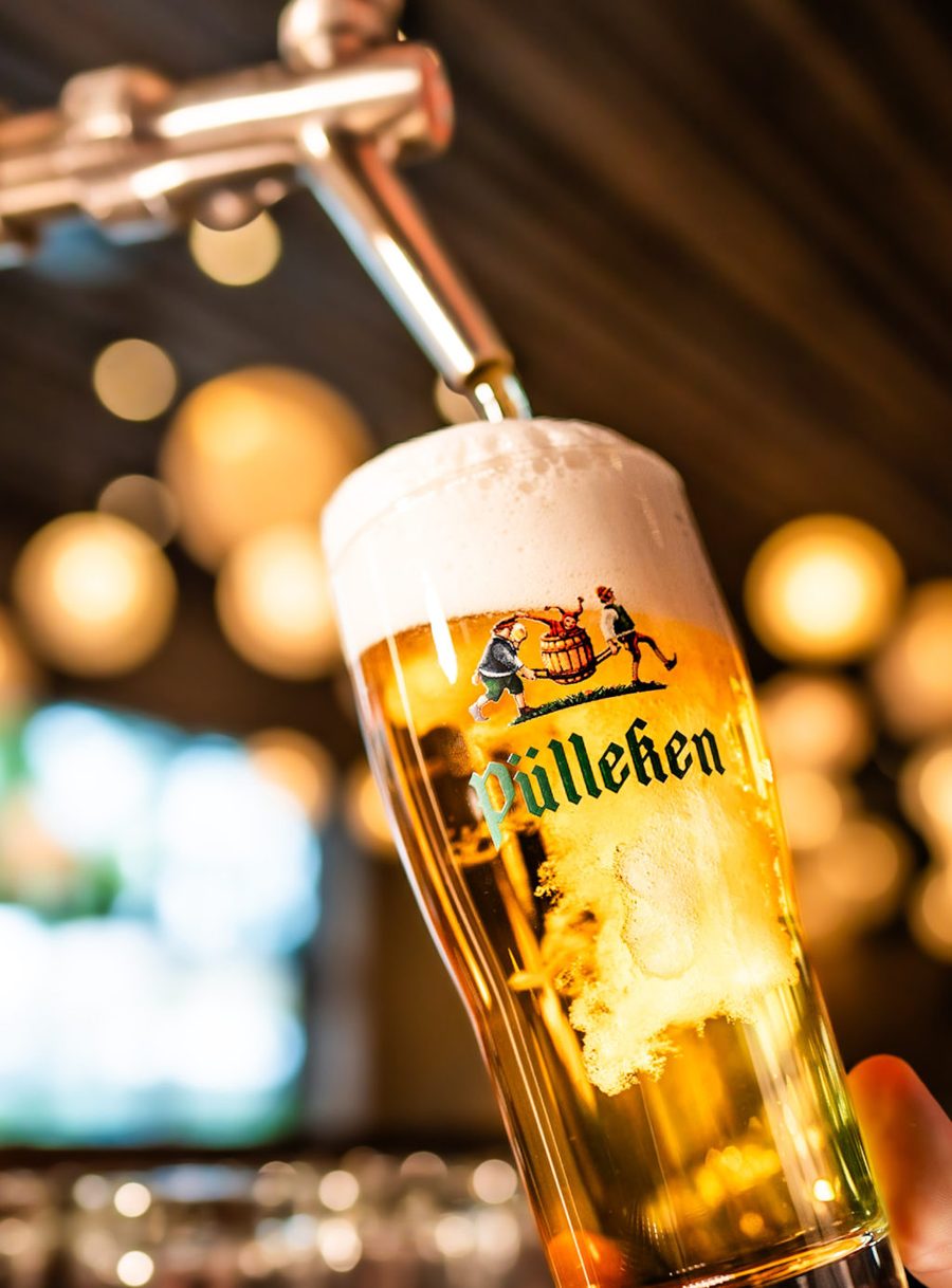 Veltins Pülleken wird frisch vom Fass gezapft